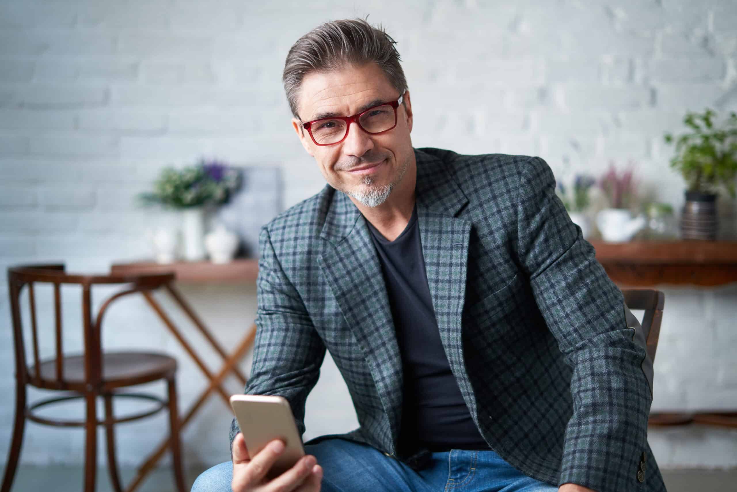 Portrait,Of,Happy,Older,White,Man,With,Gray,Hair,Wearing